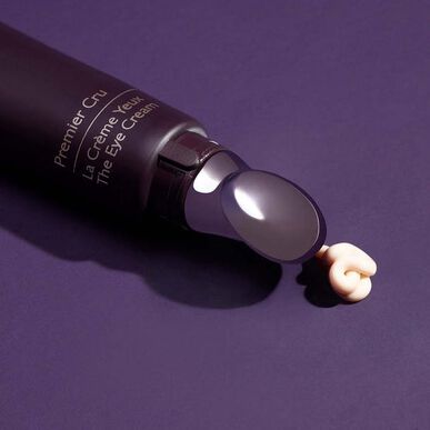 Caudalie Premier Cru La Crème Yeux Lysende og antialdrende øyekrem 15 ml 15 ml