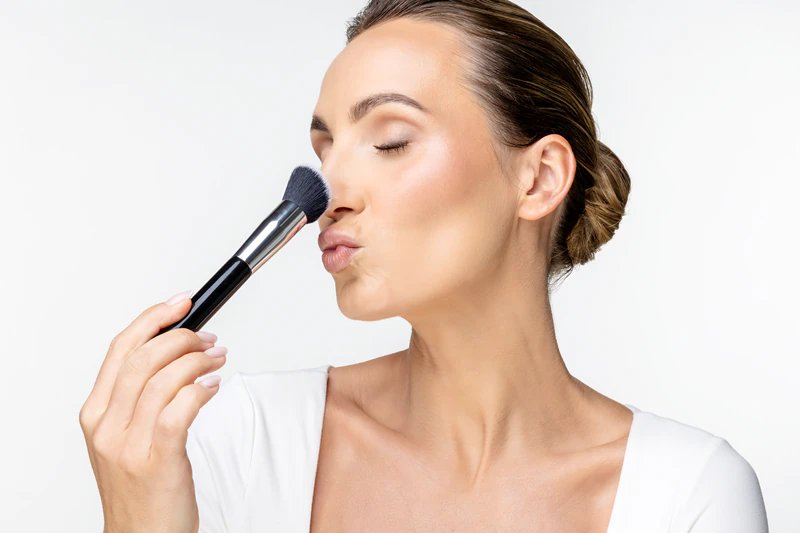 Notino Makeup Brushes Professional Angled Contour Make-up Brushes 141 kontúrovacích štetcov