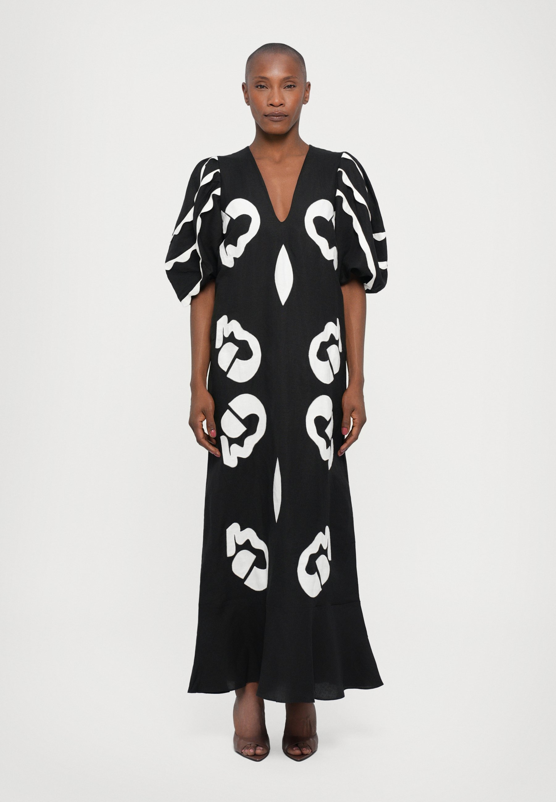 Robe midi à col en V ornée d'appliqués Adriana Degreas - Robe de jour - Noire