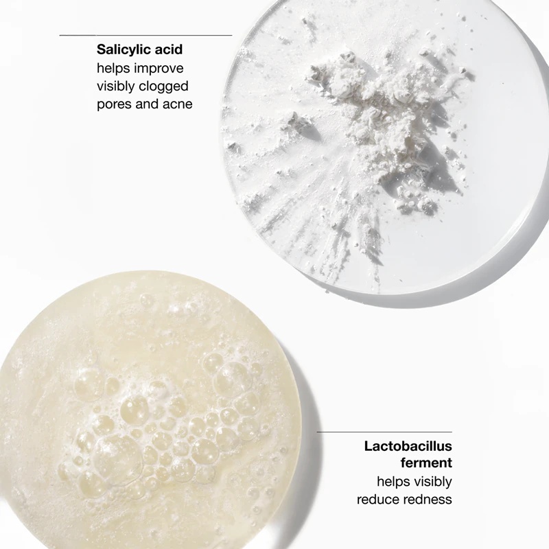 Clinique Anti-Blemish Solutions™ šķidrais grima tonālais krēms ar pilnu pārklājumu taukainai, uz akni tendētai ādai