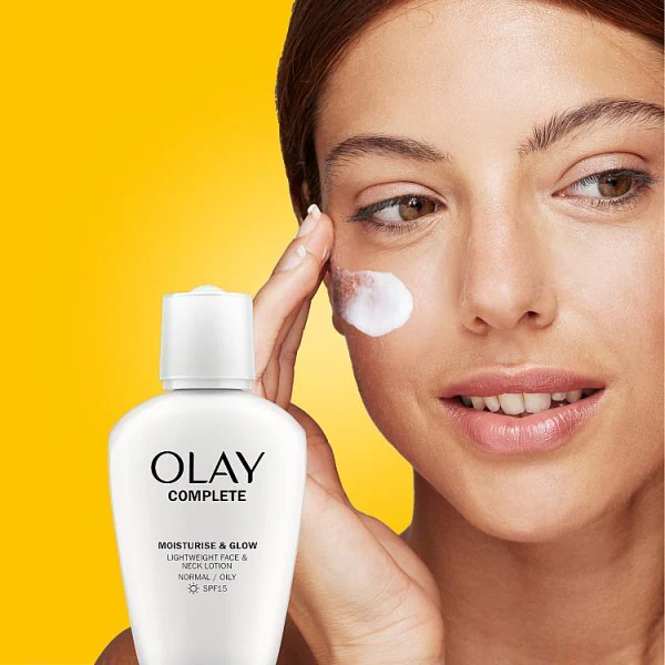 Fluido Hidratante Olay Complete para Pele Normal/Oleosa 100ml