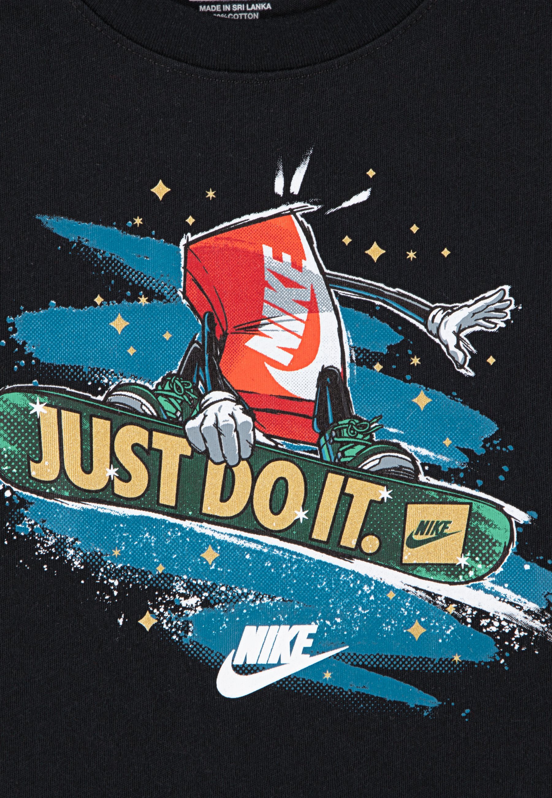 Koszulka z nadrukiem Nike Sportswear - czarna