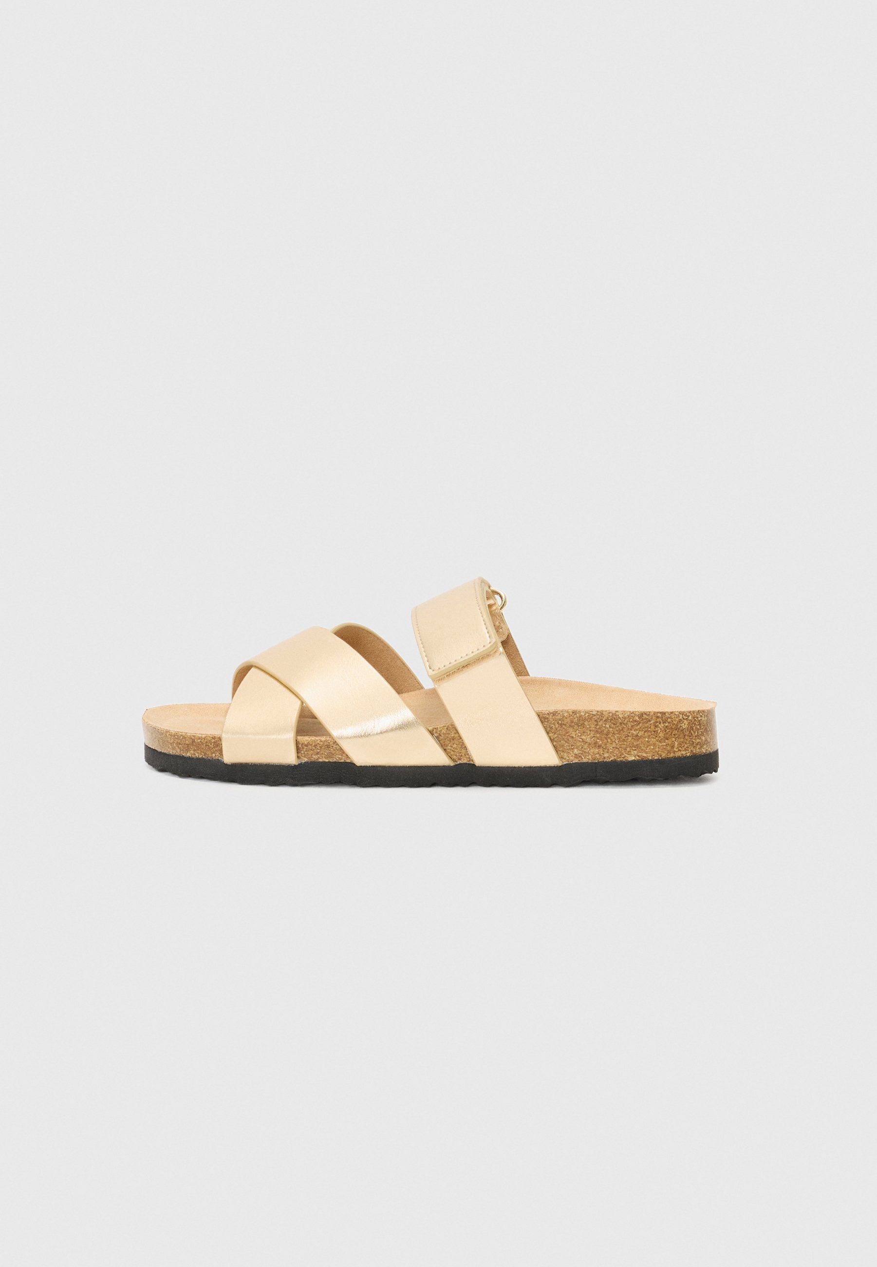 ONLY SHOES ONLMAXI - Slippers - goudkleurig