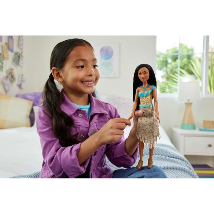 Bambola Pocahontas da 29 cm, Mattel Disney Princess Doll Dress and Accessories HLW07