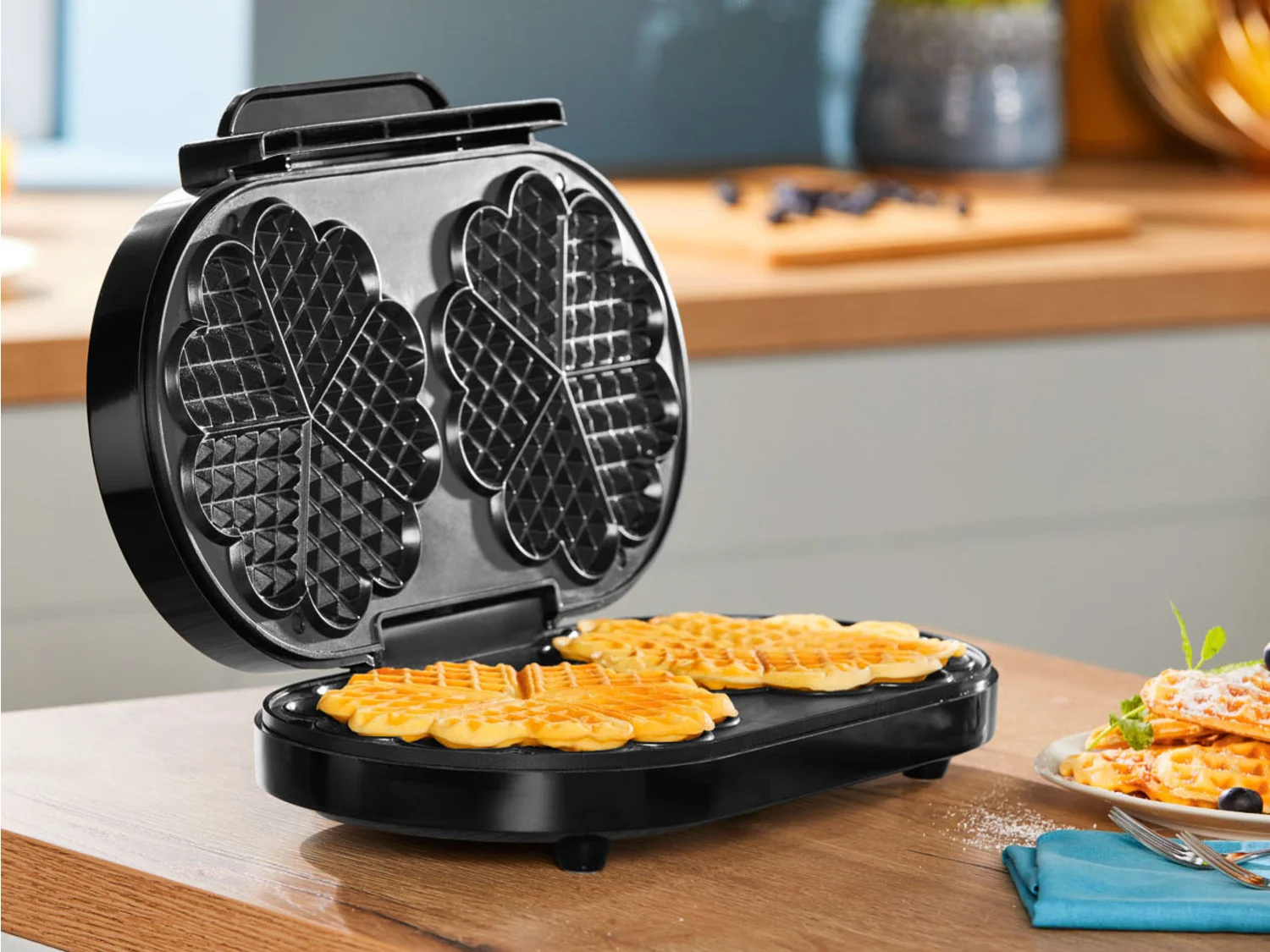 SILVERCREST® KUCHYŇSKÉ NÁŘADÍ dvojitý vaflovač »SDW 1200 C1«, 1200 W