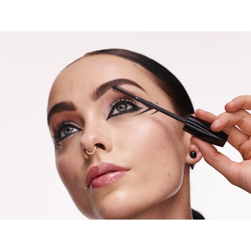 NYX Professional Makeup blakstienų tušas „Pride Makeup On The Rise“ – 22 g