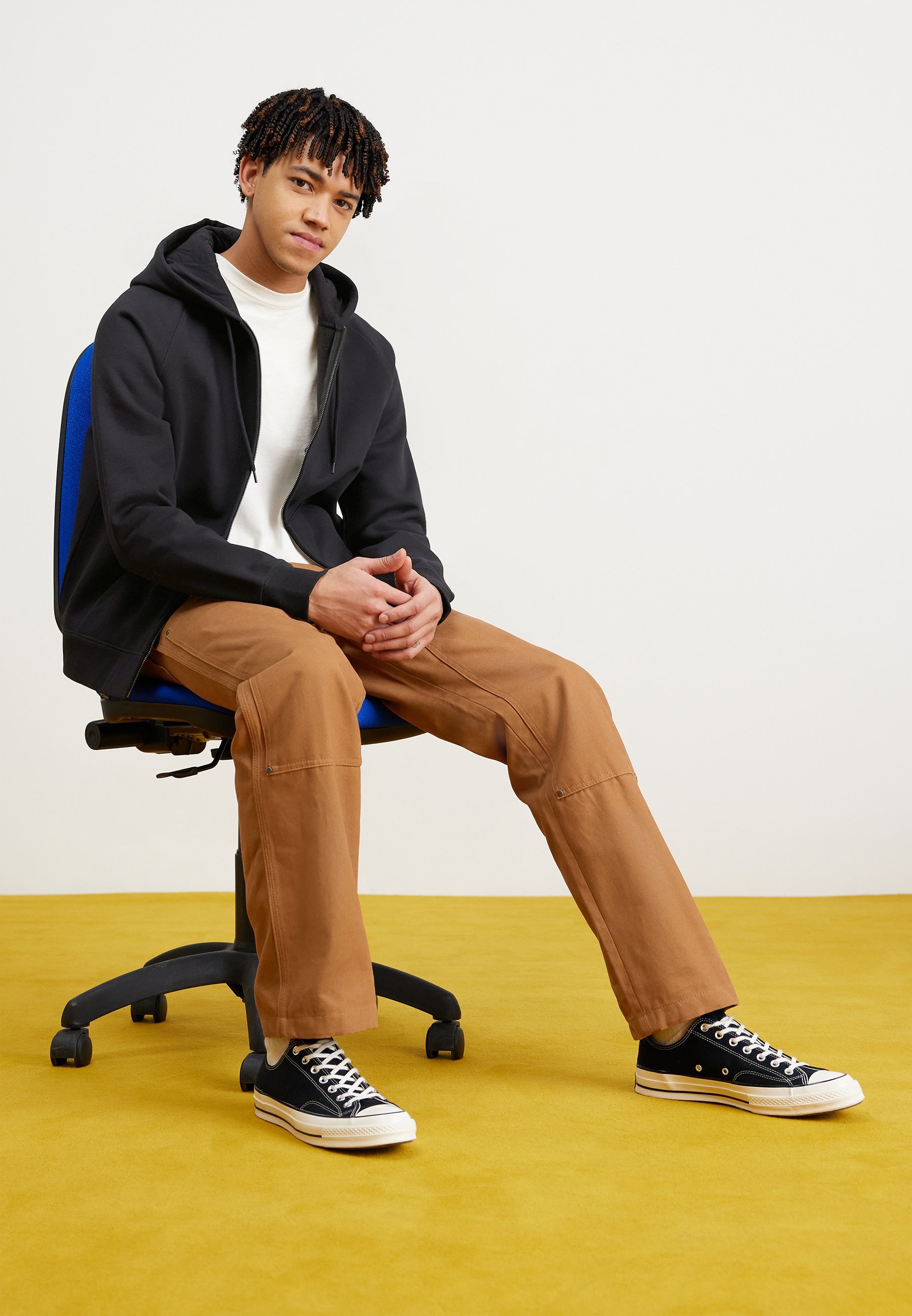 Carhartt WIP HOODED CHASE JACKET - Hoodie - zwart/goud