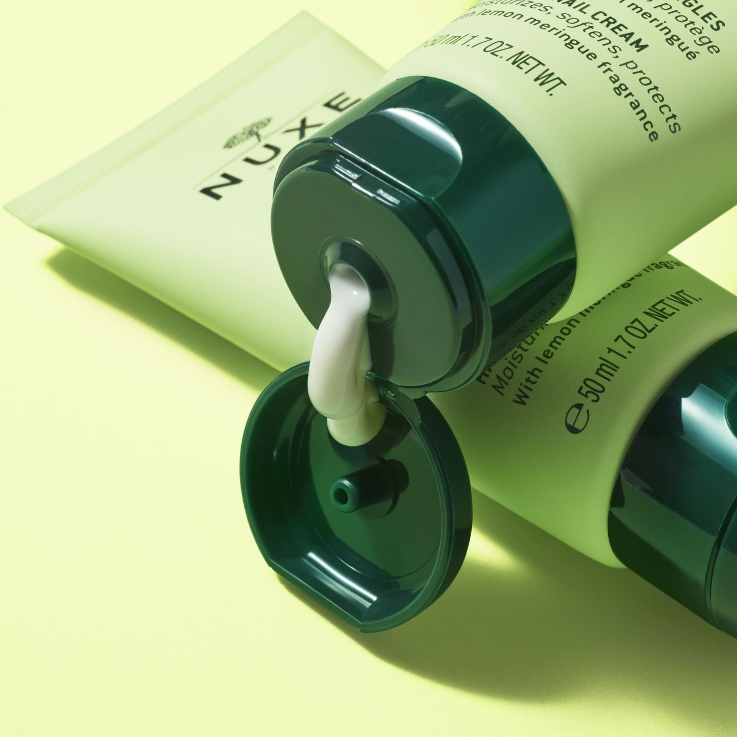 NUXE Crème mains et ongles au parfum citron meringué