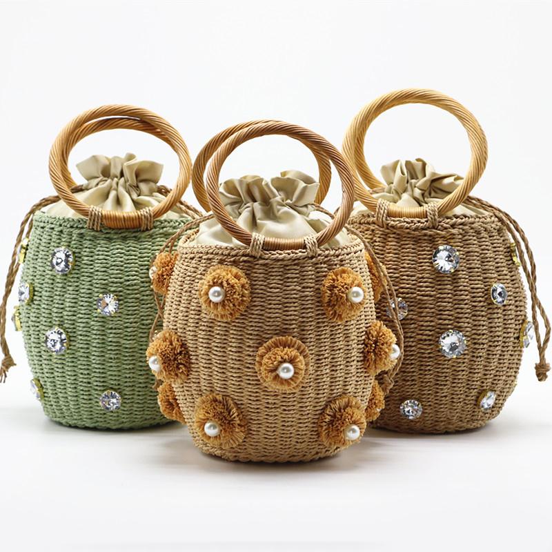 Nouveau sac seau en paille orné de strass et de cristaux, fait main. Petit sac seau en paille, pochette de voyage pour femme.