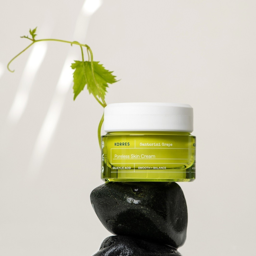 KORRES krema protiv nepravilnosti SANTORINI TRAPE za poboljšanje pora - 40 ml