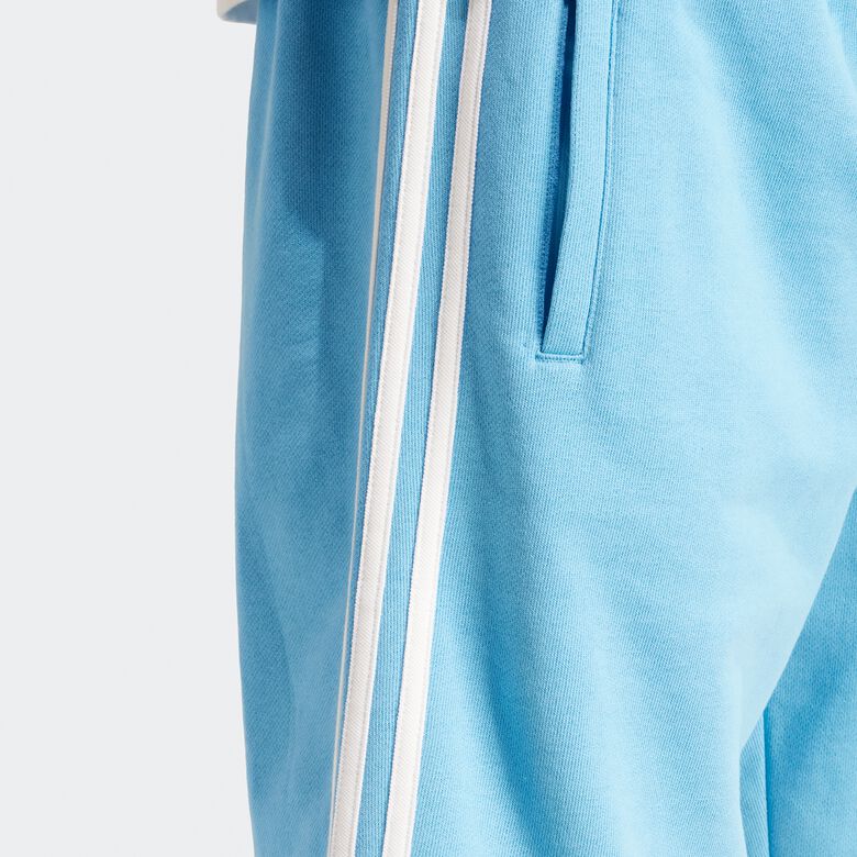 Short adicolor 3-Stripes