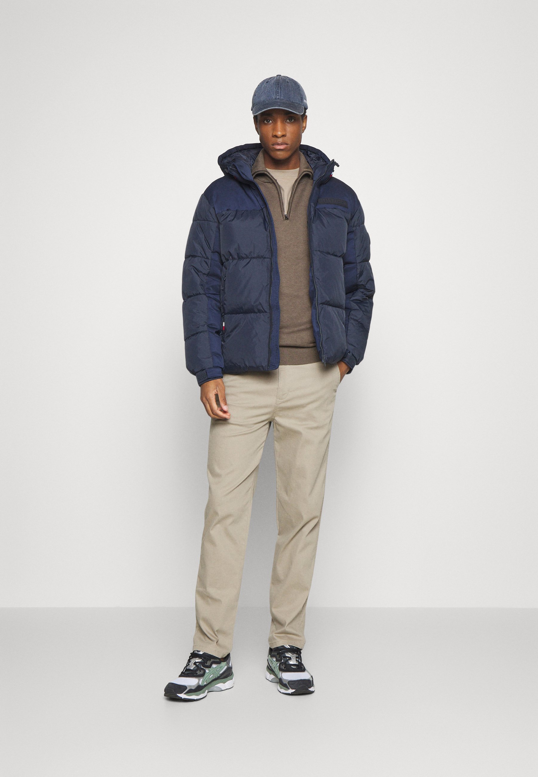 Giacca con cappuccio Tommy Hilfiger NEW YORK - Cappotto corto - cielo del deserto