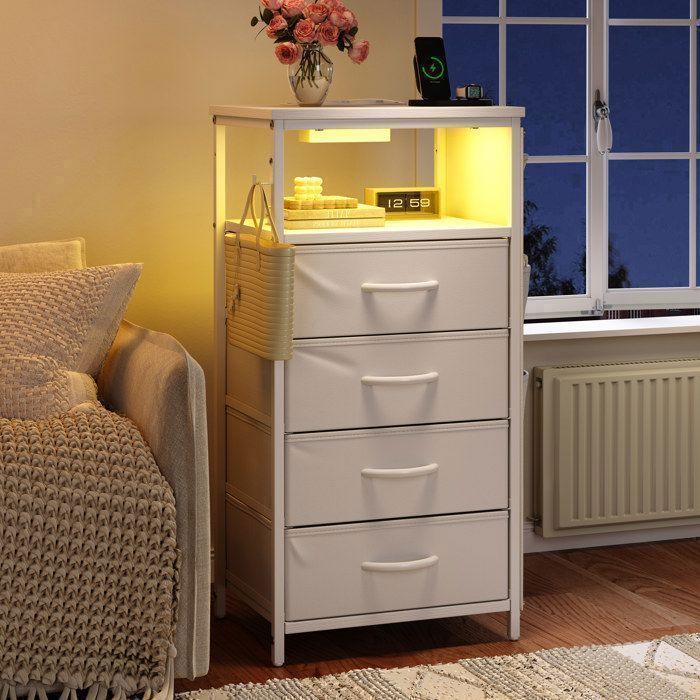 Table de Chevet Connectée 4 Tiroirs avec Prise USB & LED RGB - Table d'Appoint Multifonction pour Chambre/Salon, avec Poches, PU