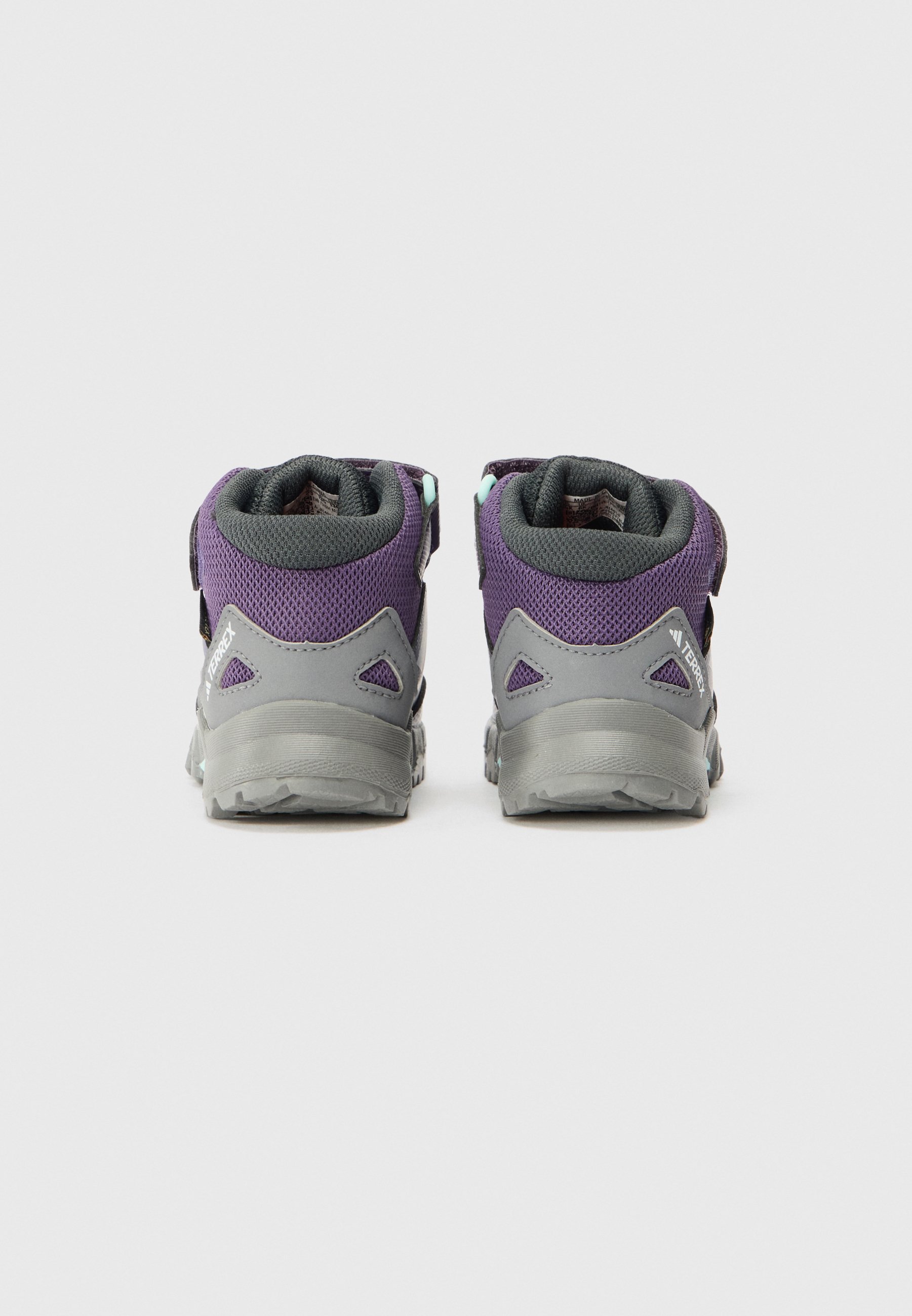 Adidas Terrex TERREX SKYCHASER UNISEX - Scarpe da passeggio - aurora plum/glory grey/semi flash aqua