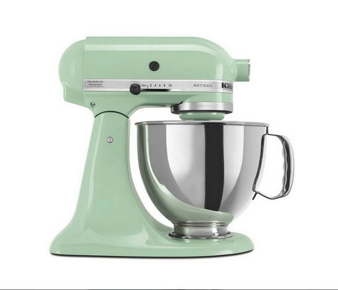 Stolní mixér Artisan 5 Qt. s 10 rychlostmi, pistáciově zelenou barvou, plochým šlehačem, metlou a hákem na těsto
