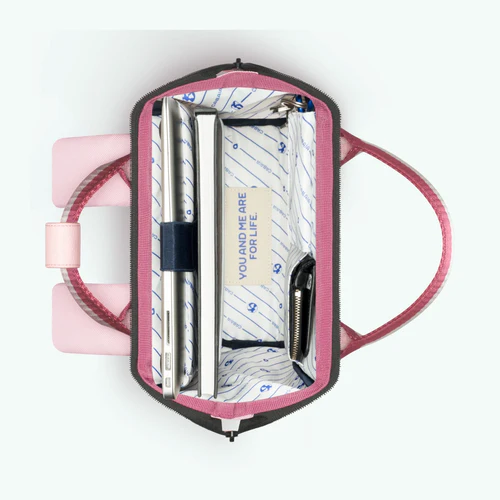 Cabaia Adventurer Kleiner Aswan Rosa Rucksack