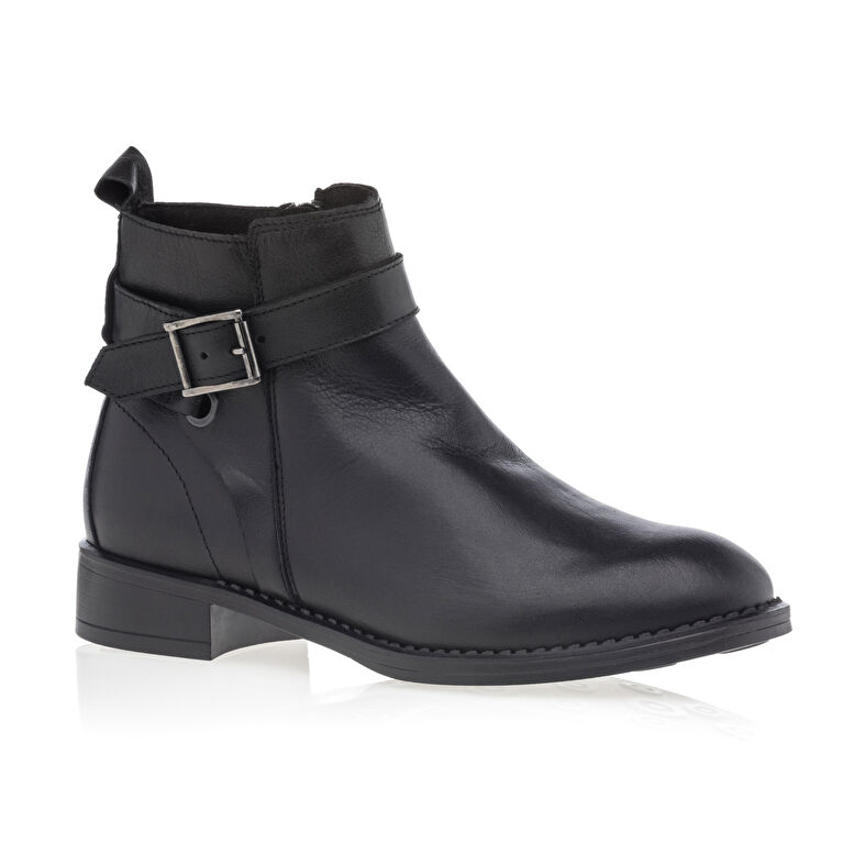 Schwarze Damenstiefel / Stiefeletten