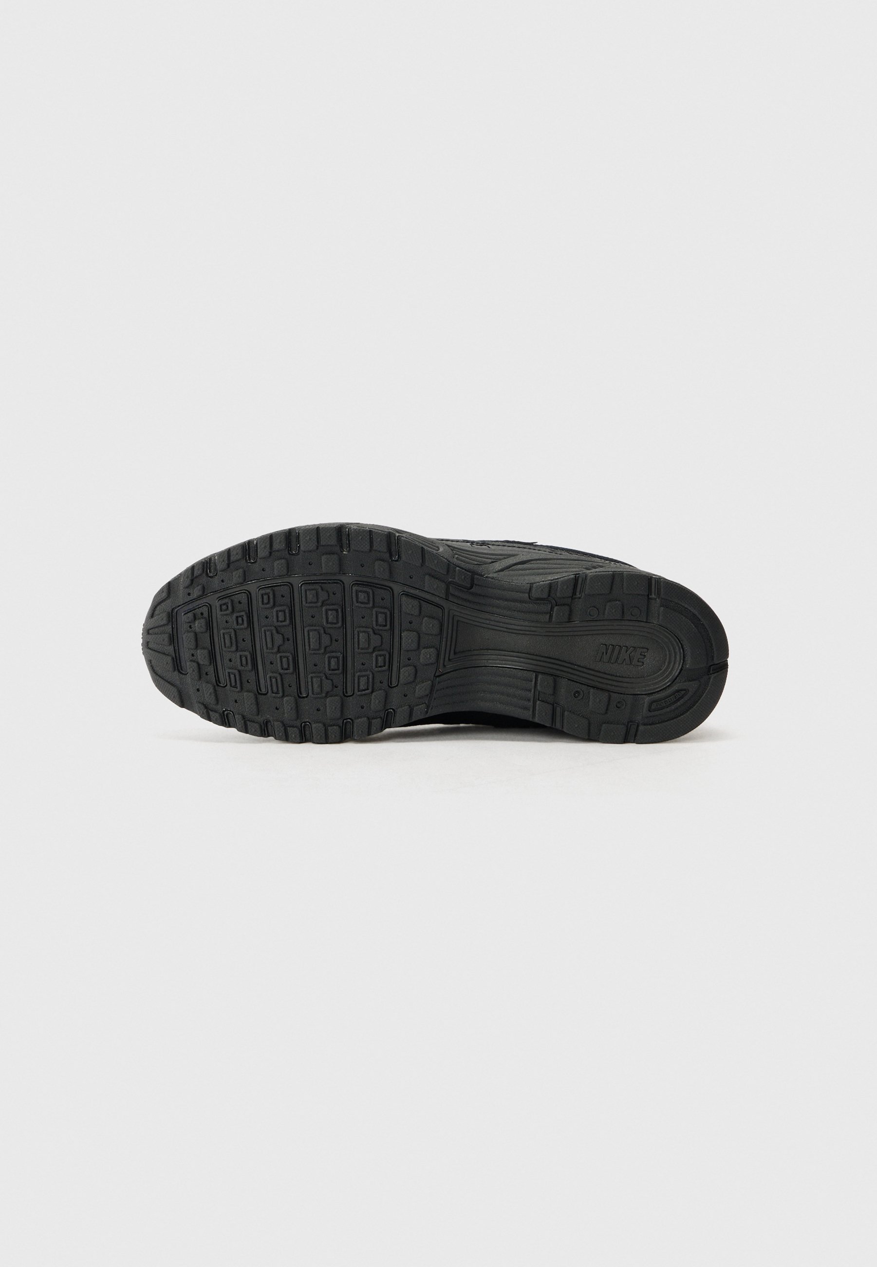 Nike Sportswear P 6000 UNISEX - Joggesko - black/white ...