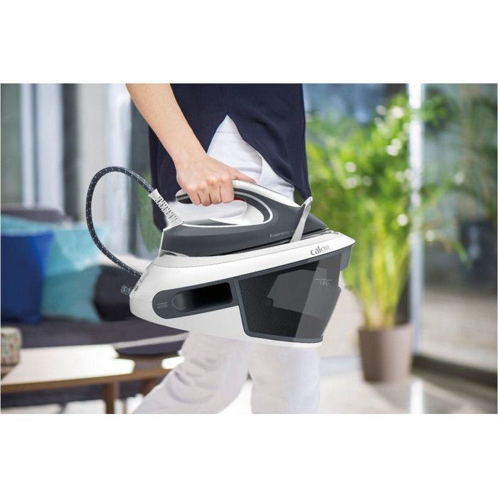 Generatore di vapore Calor EXPRESS AIRGLIDE SV8020C0 ricondizionato