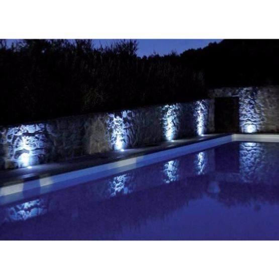 Foco LED empotrable para exteriores IP65 220V con toma de tierra 3W 18° - Blanco cálido 2300k - 3500k