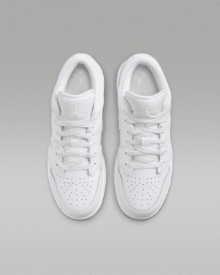 Air Jordan 1 Low Older Kids' Shoes