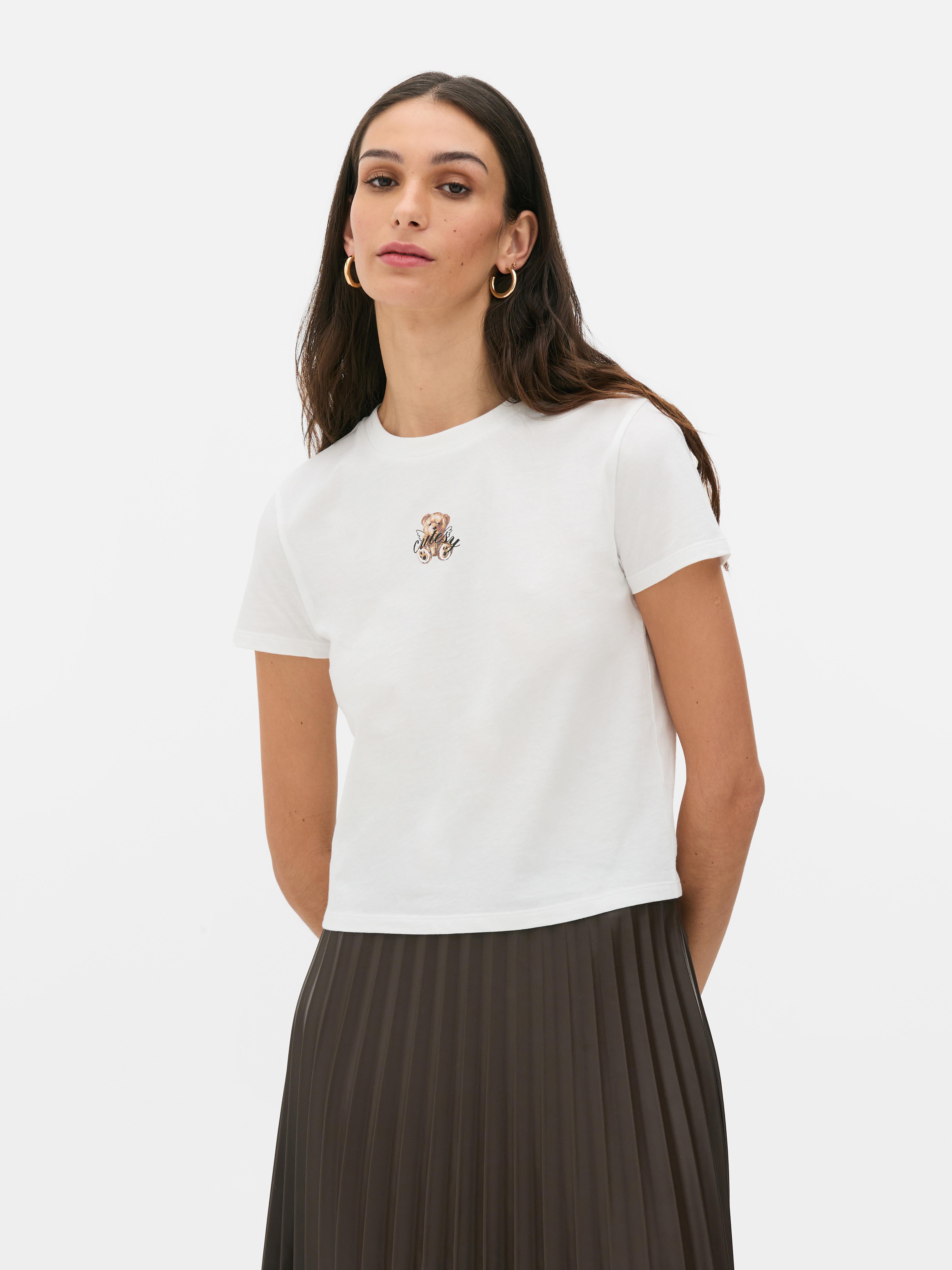Tricou pentru bebeluși cu imprimeu cu ursuleți de pluș Un tricou pentru bebeluși cu mâneci scurte și imprimeu cu ursuleți de pluș pe față