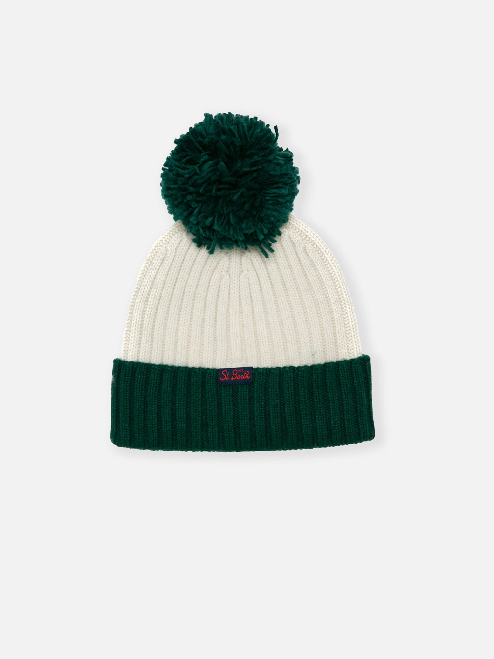 Gorro de hombre con bordado Cortina y pompón.