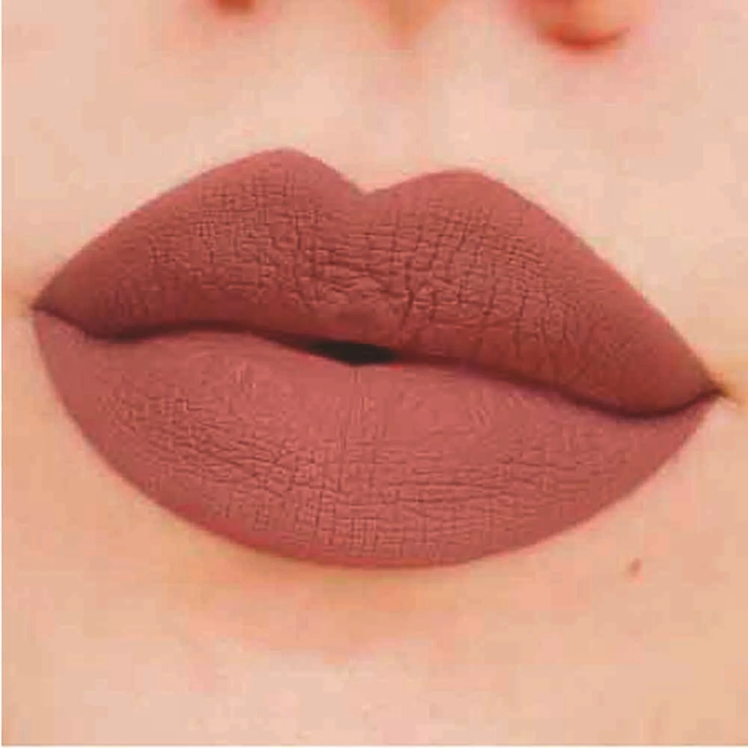 Labbra HYPNOTIZE LIQUID LIPSTICK - Rossetto, Rossetto mat