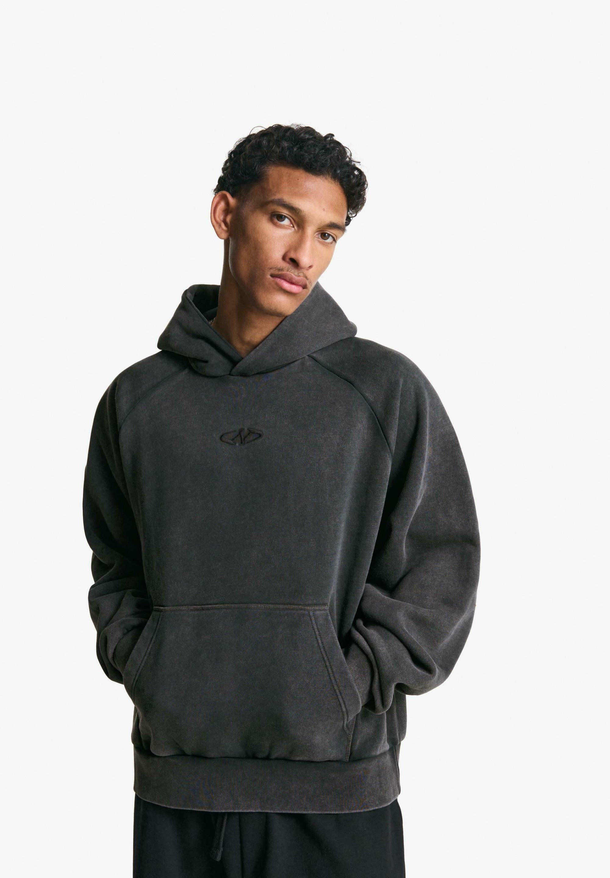Bershka BOXY - Sweat à capuche - gris foncé chiné