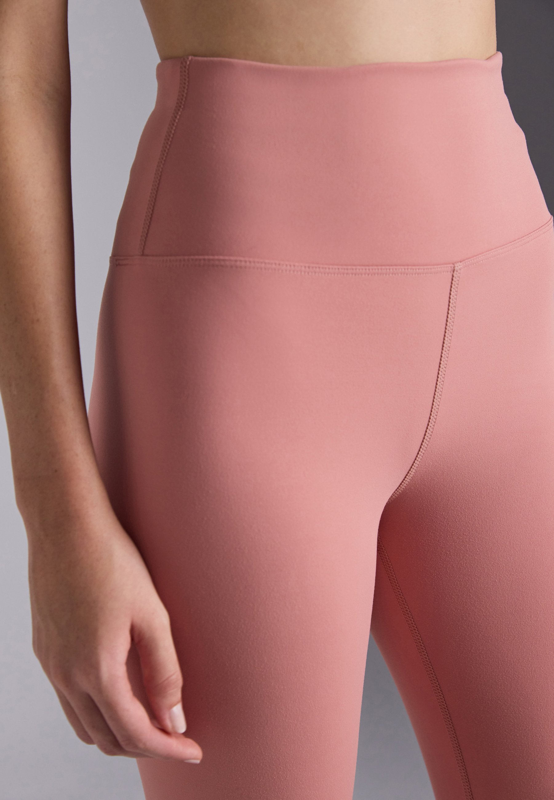 Even&Odd active ESSENTIAL FULL LENGTH HIGH RISE LEGGINGS - Leggings - lichtroze