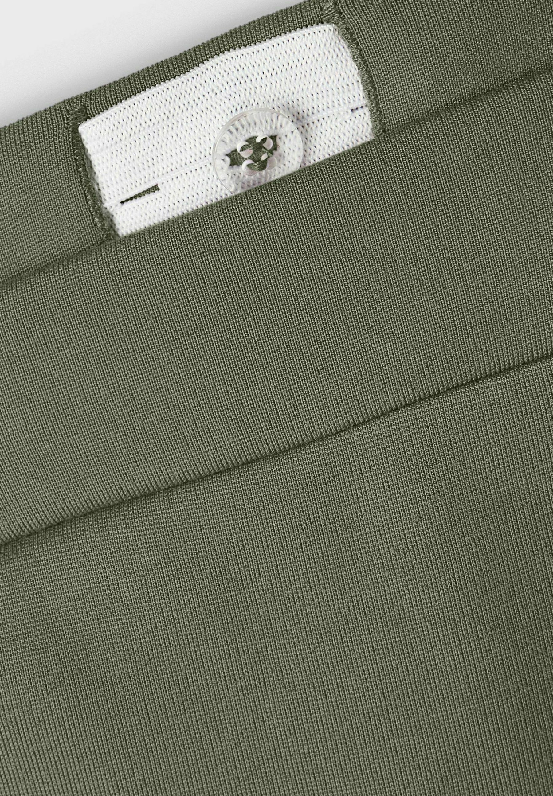 Noem het NKFFRIKKALI NOOS - Broek - diep mosgroen