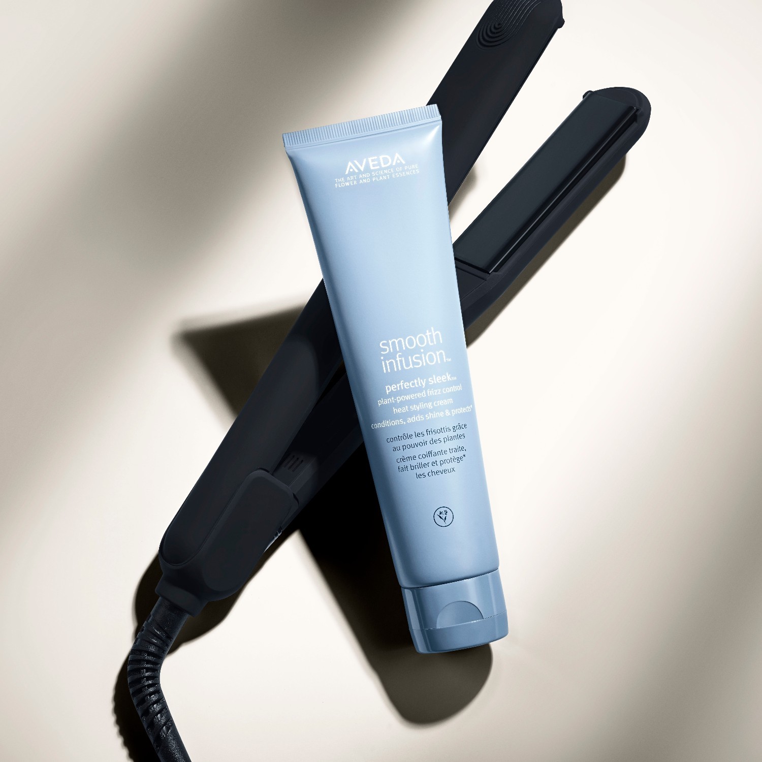 „Aveda“ plaukų kremas „Smooth Infusion™“ idealiai glotniems plaukams – 40 ml