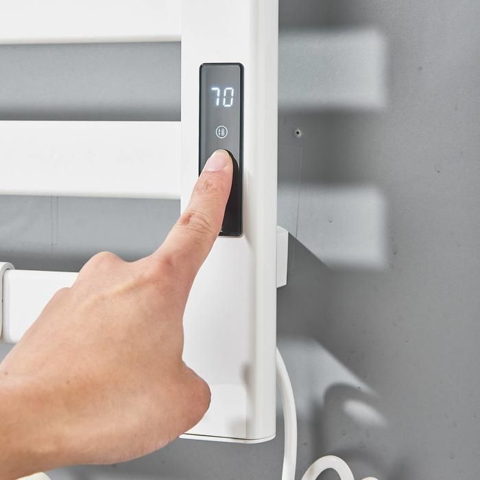 Elektrische handdoekverwarmer met ingebouwde verwarming, led-display, wit, wandmontage handdoekrek voor de badkamer