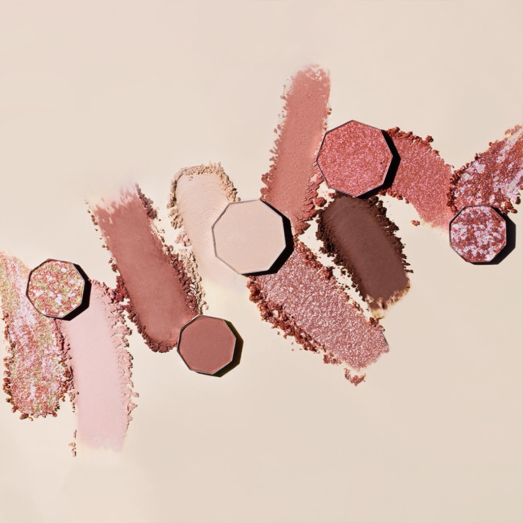 Dear Dahlia øjenskyggepalette “Blooming Edition Secret Garden Tea Party” – 9,7 g