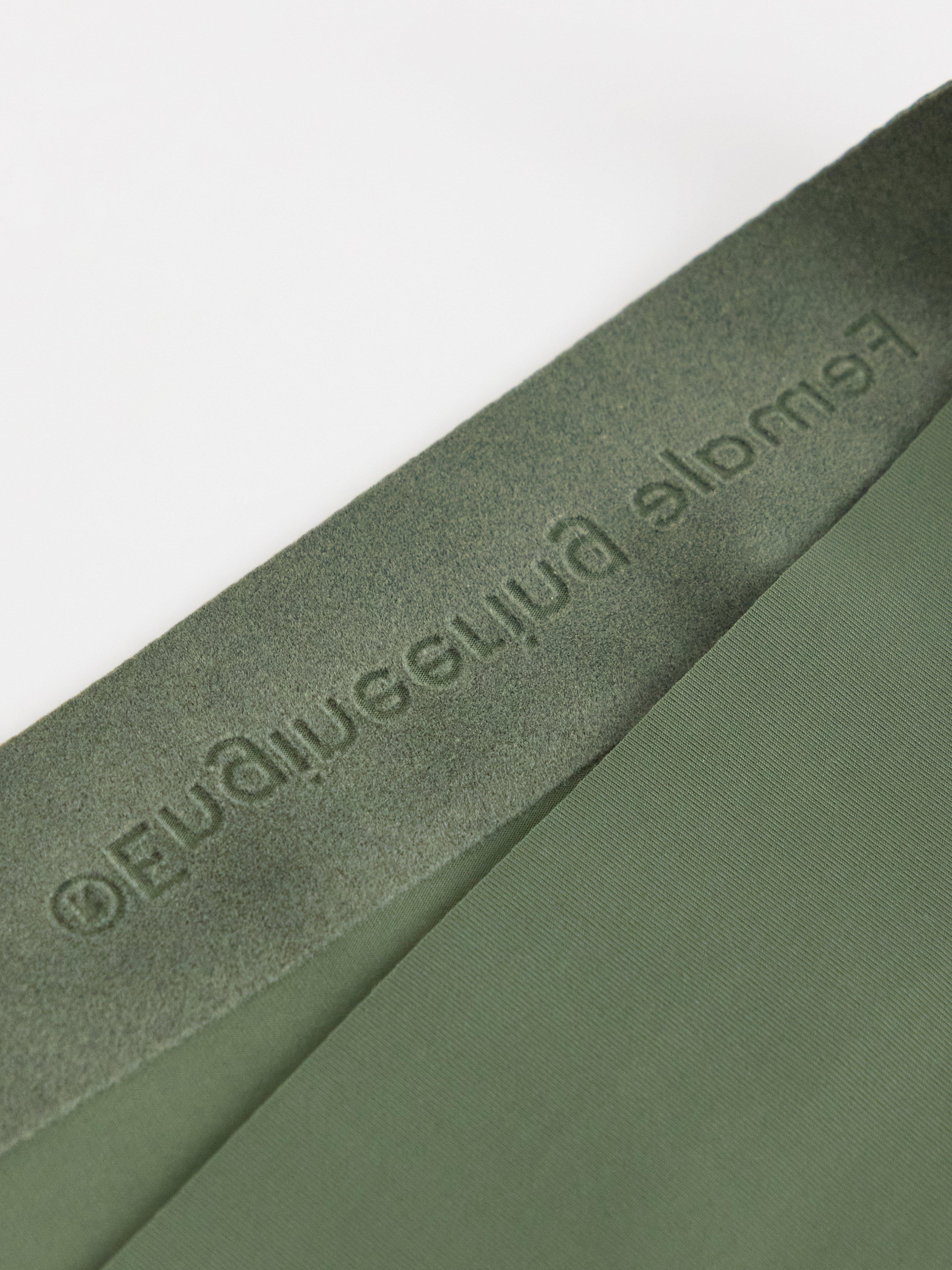 Medium absorberende truse - høy midje - Female Engineering Dusty Khaki