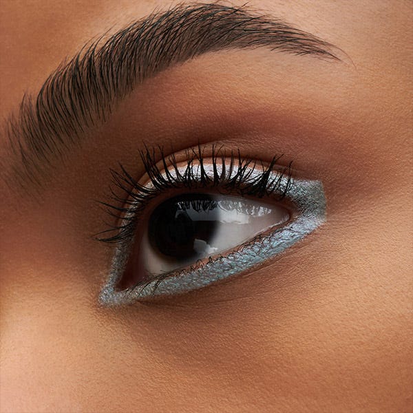 Creion gel color excess