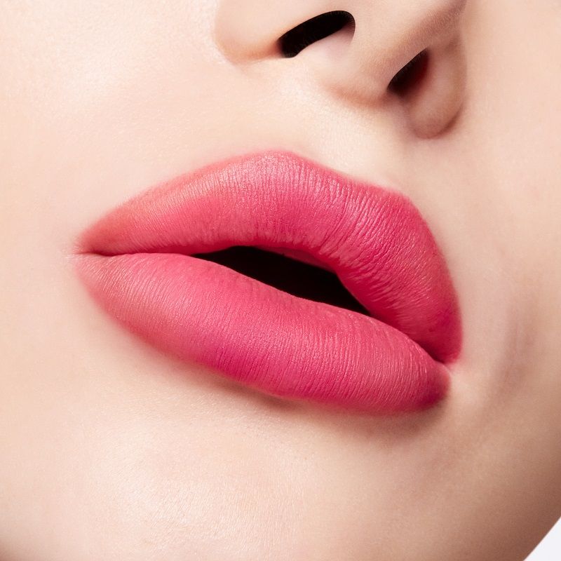 Kiss It Twice Powder Kiss Liquid Duo Pink сет за кармин (995 Fashion Sweetie и 989 Mull It Over) Луксузни течни кармини