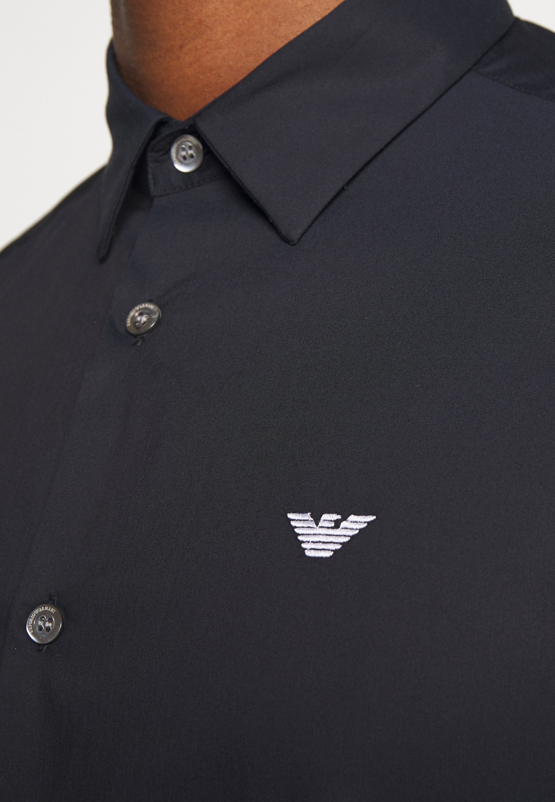 Chemise Emporio Armani à logo contrasté exclusif - marine