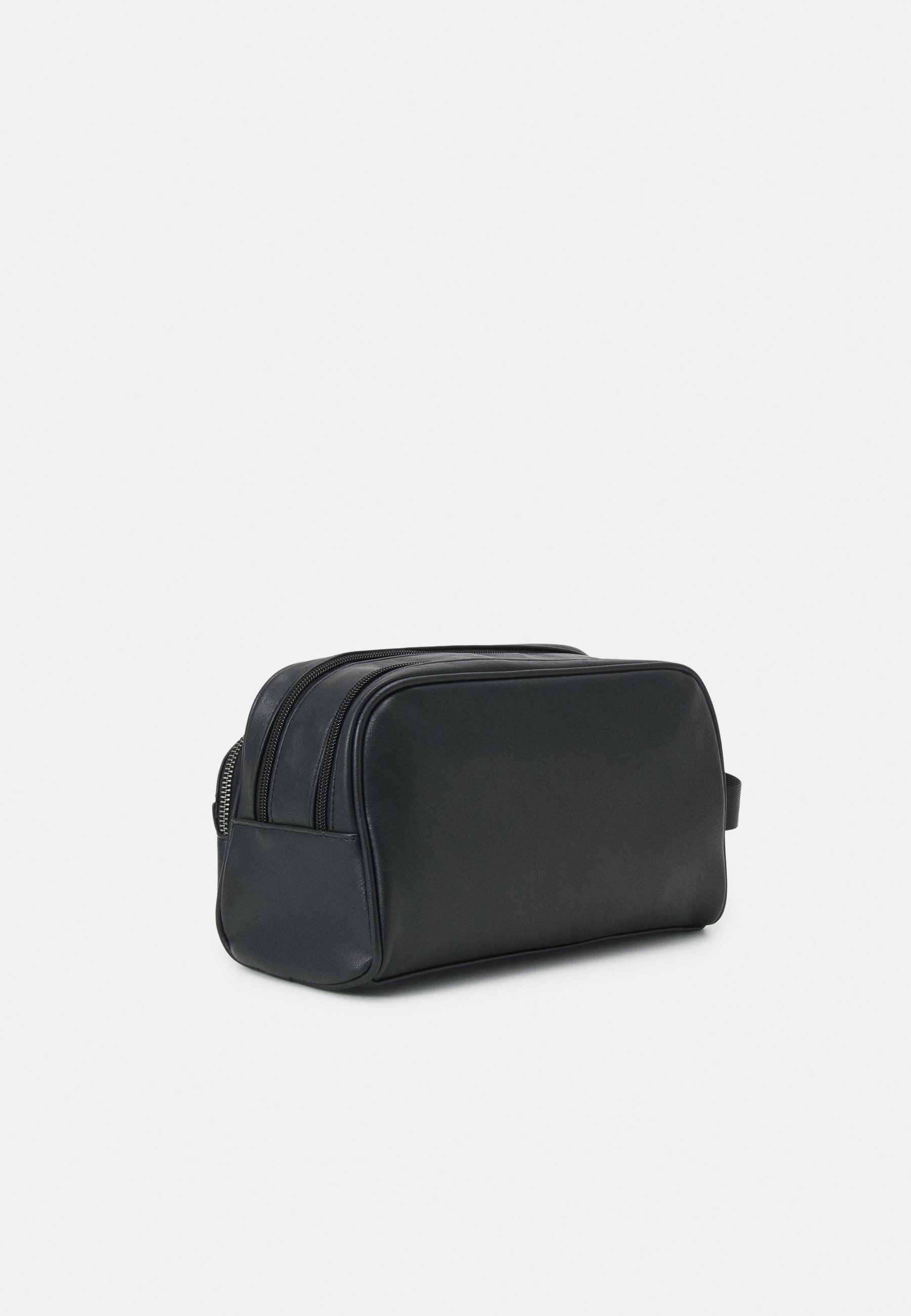 Make-up tools en accessoires van Pier One
