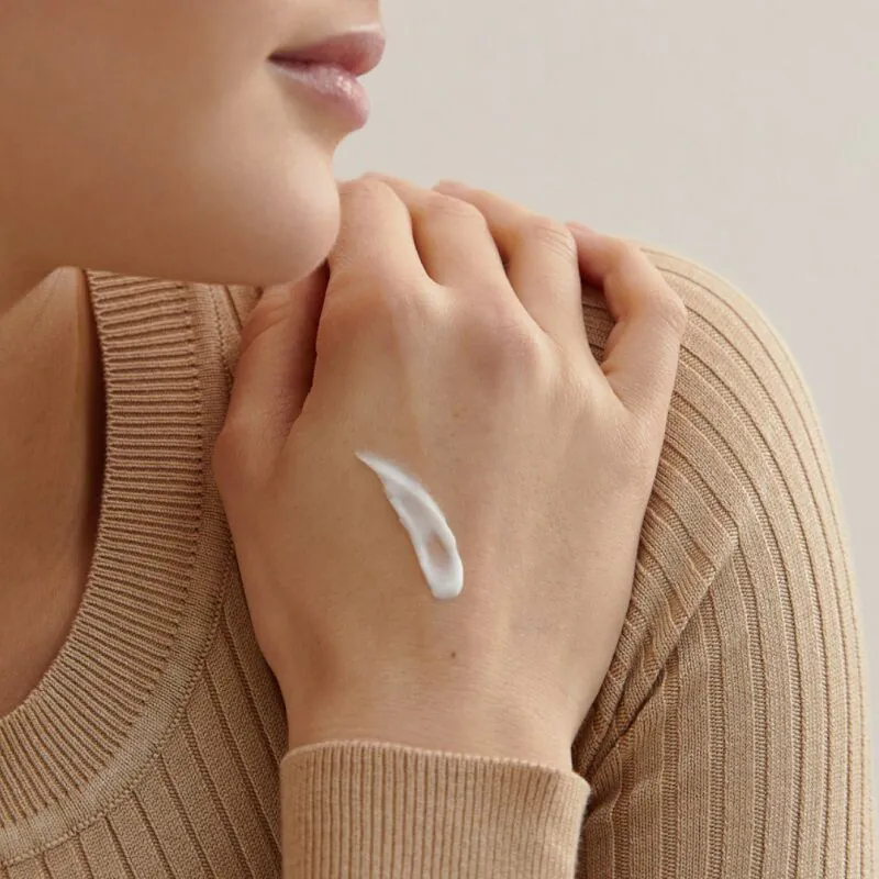 Nivea Hand Krem do rąk Protective Care z Woskiem Pszczelim