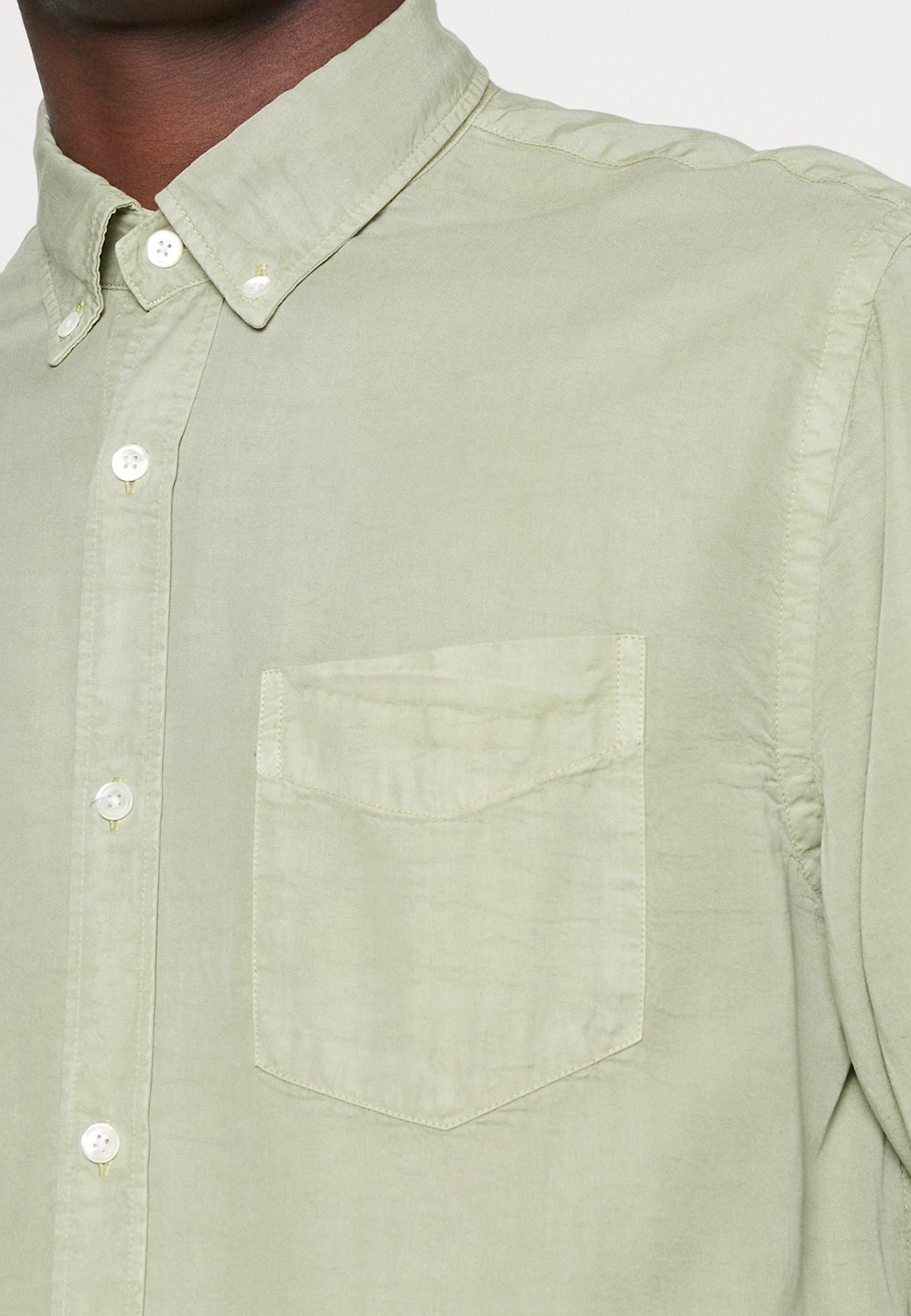 NN.07 Shirt - groen