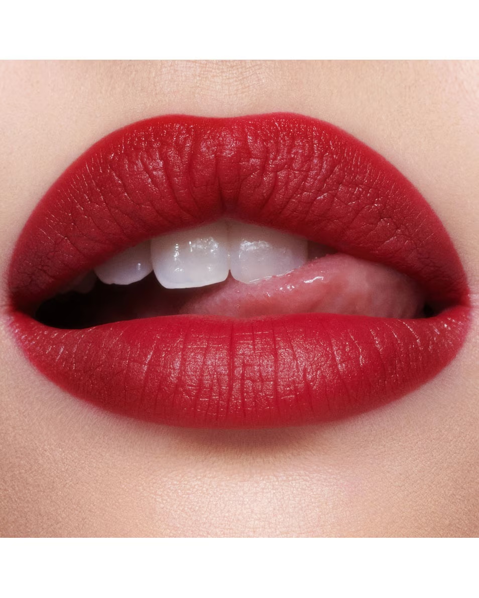 Κραγιόν CHARLOTTE TILBURY Airbrush Flawless Lip Blur Vloeibare