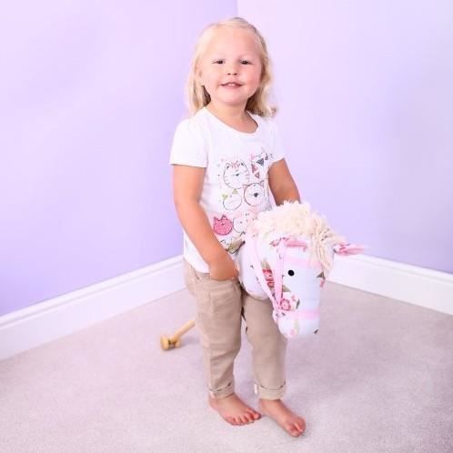 Bigjigs Classic Stick Horse - Kukat - lapsille - puusta - sisäkäyttöön