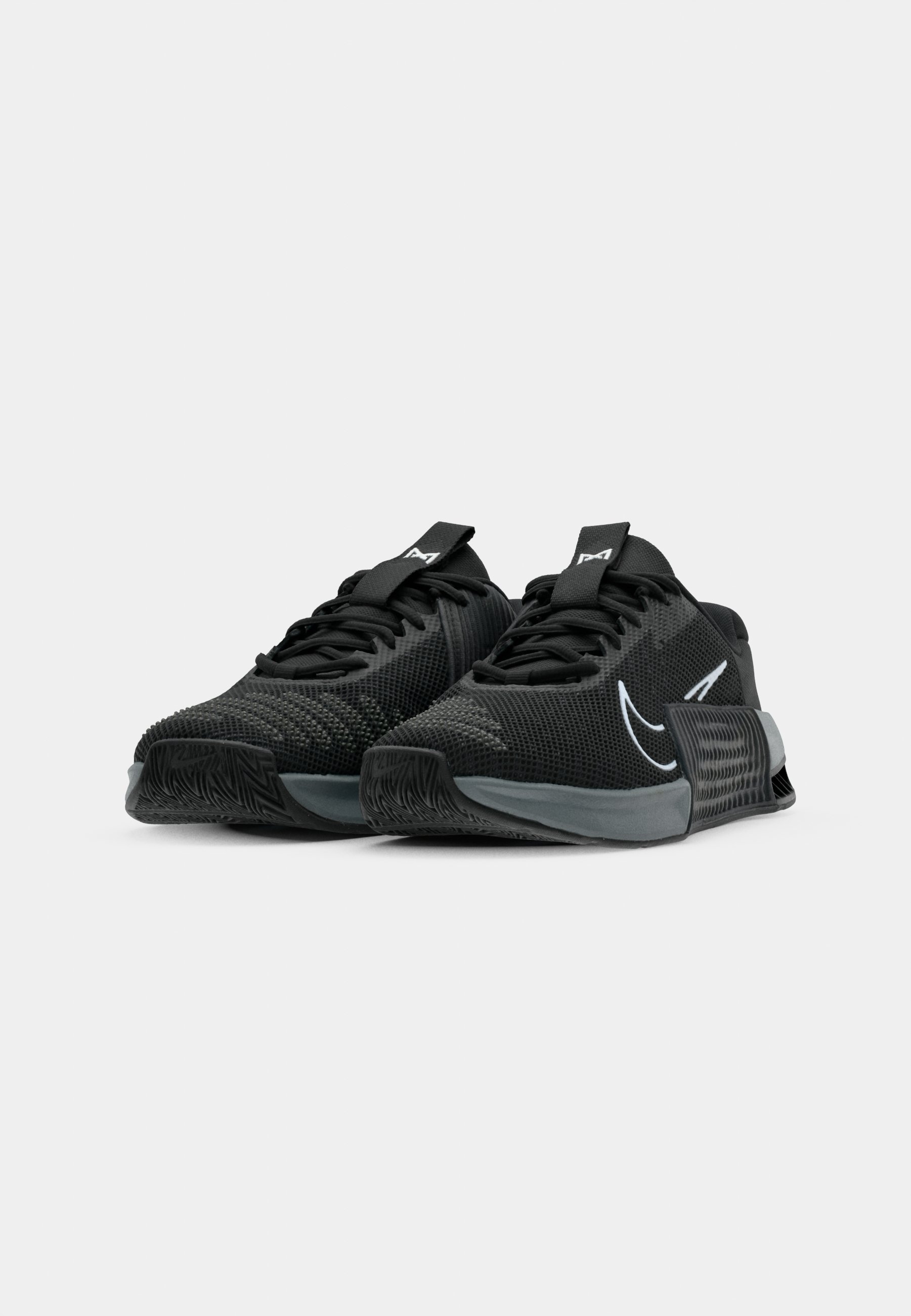 Nike Performance METCON 9 - Trainingsschoen - zwart/antraciet/rookgrijs/wit