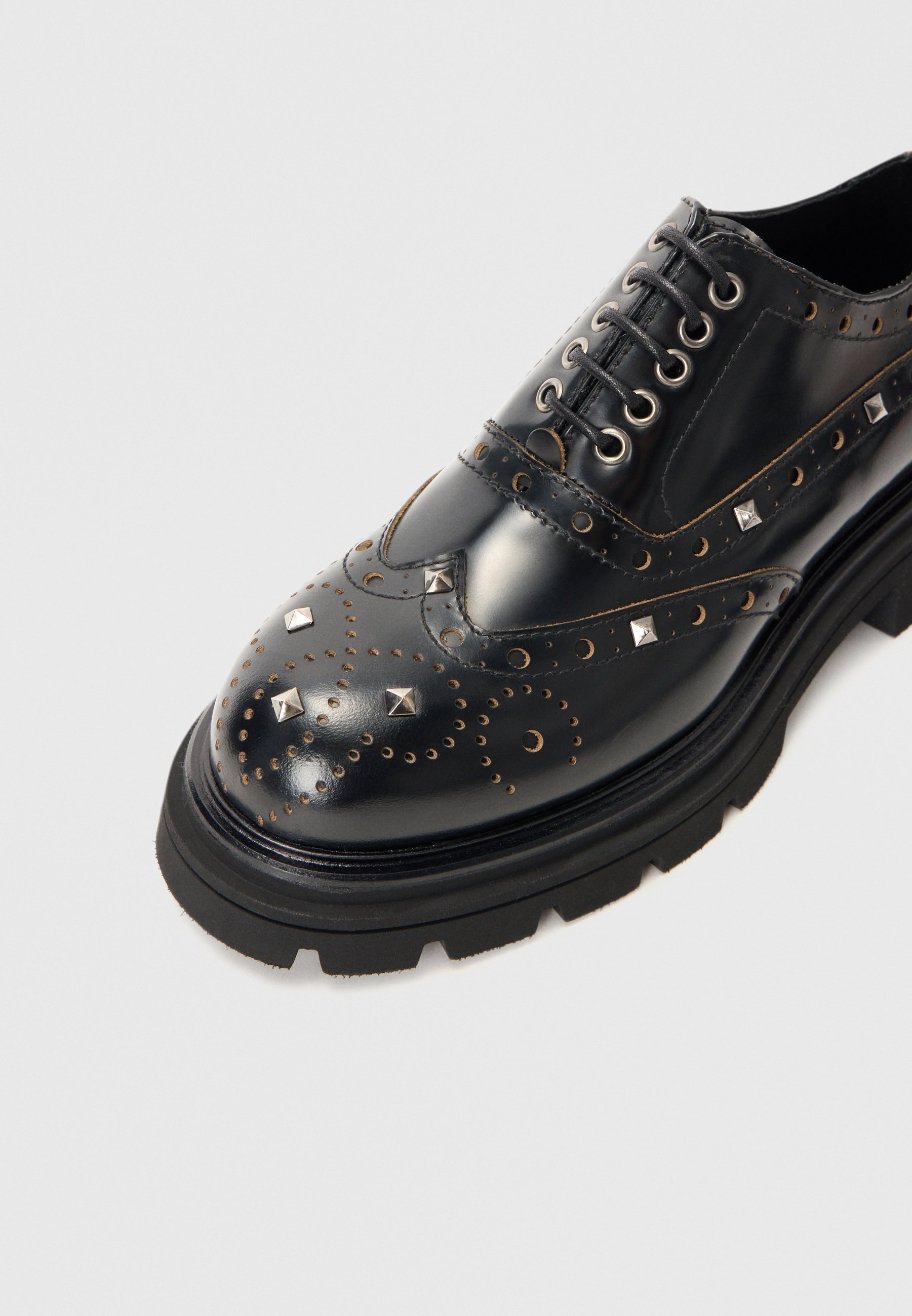 De Antipode Casual veterschoenen - zwart