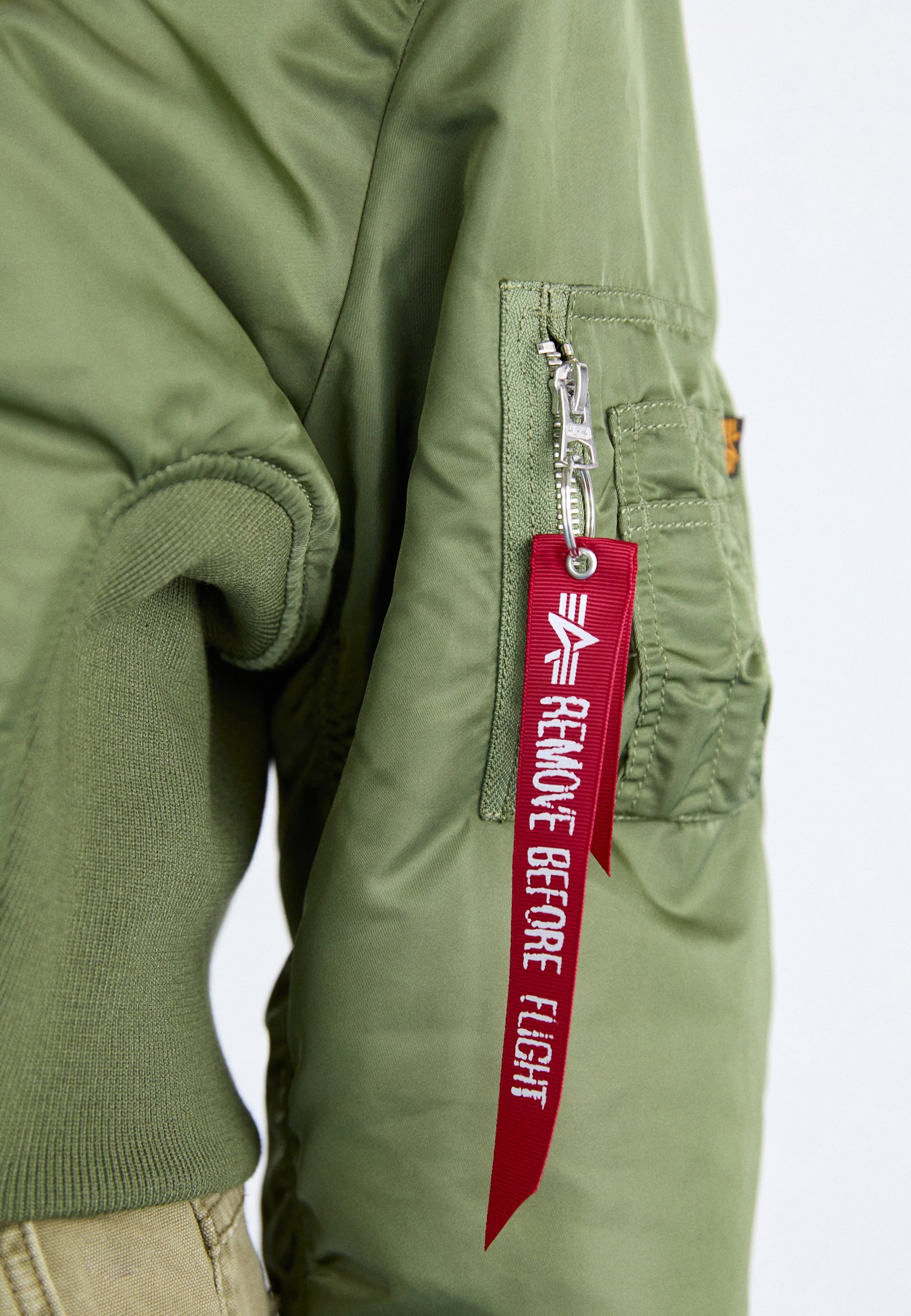 Alpha Industries Bomberjacken