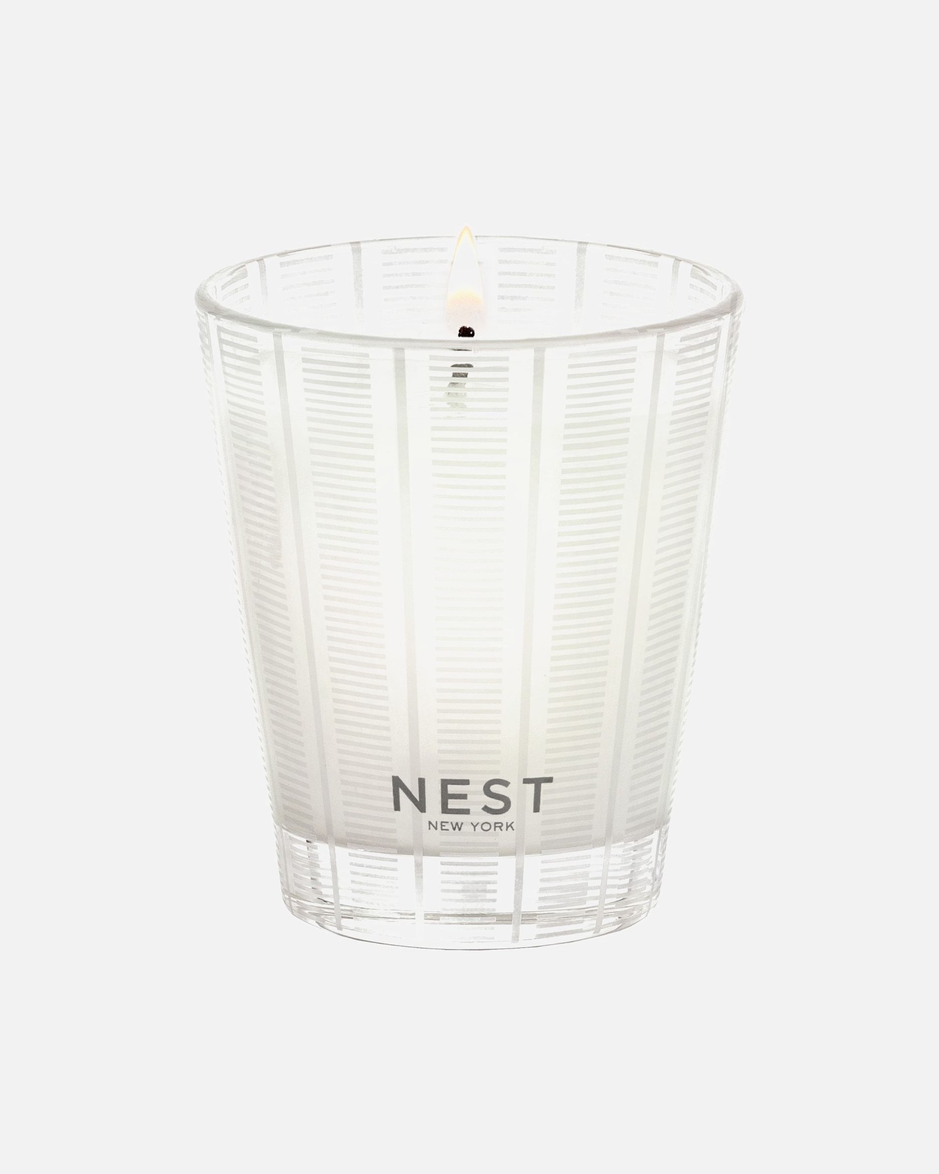 NEST NEW YORK žvakė „Rose Noir & Oud“ – 229,6 g