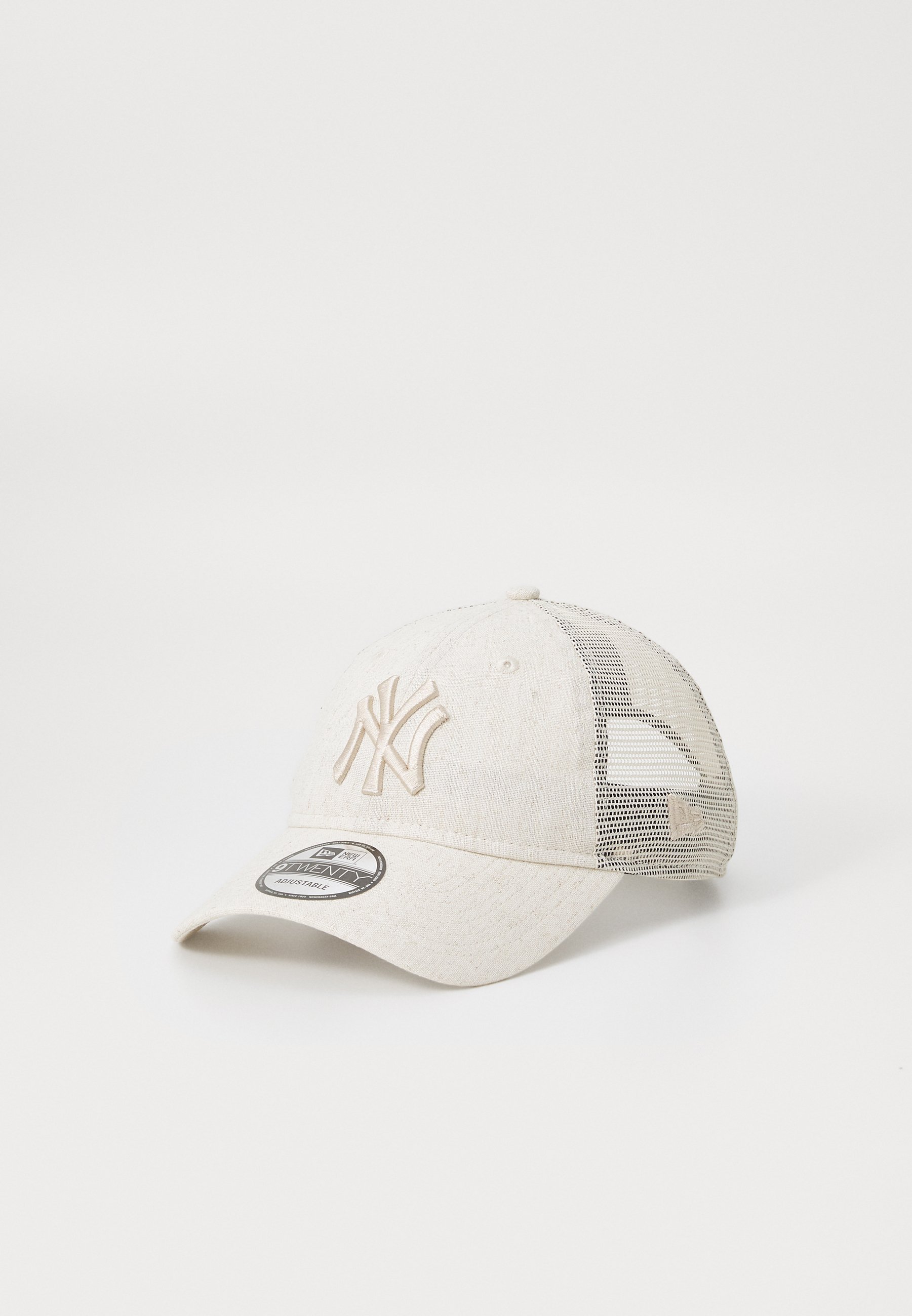 New Era petten