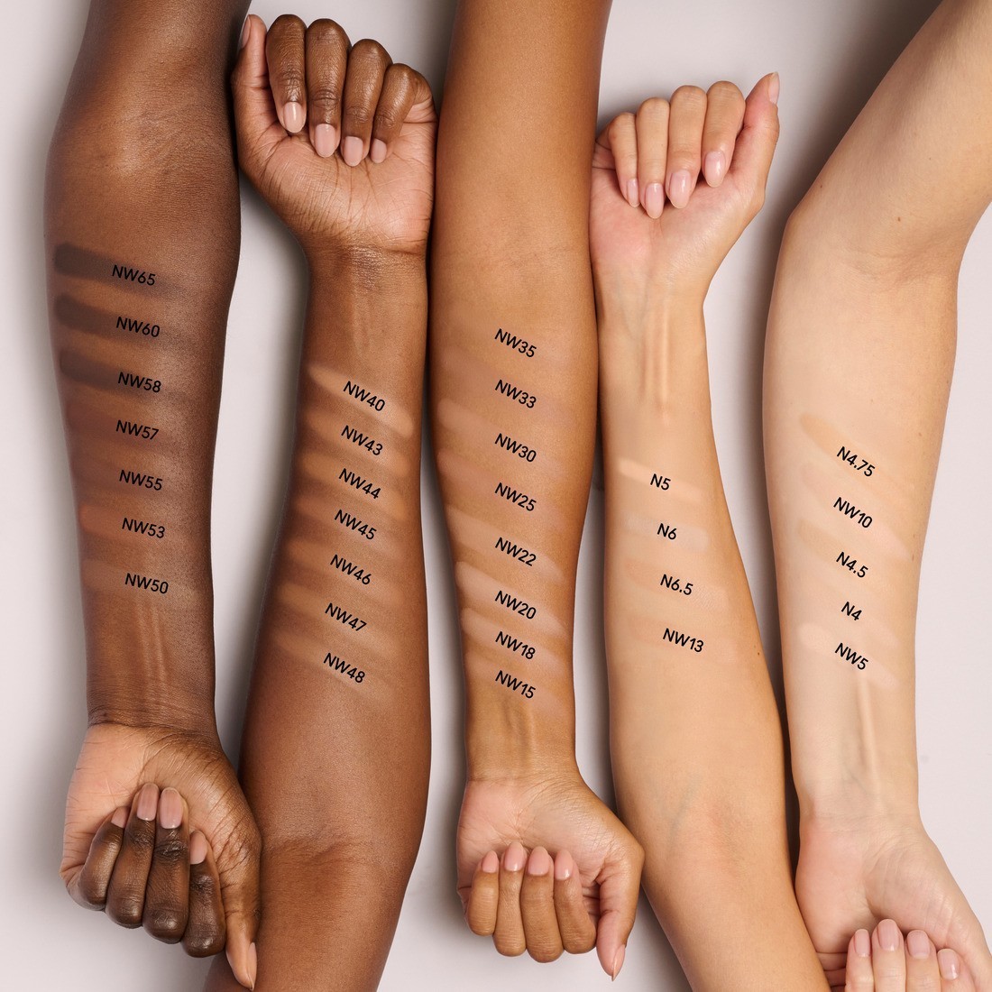 MAC Foundation Studio Fix Powder Plus makiažo pagrindas – 12 g