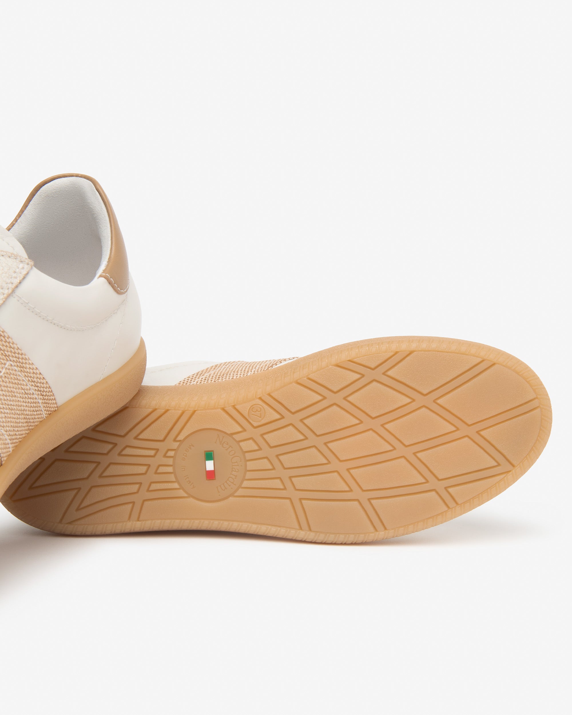  Damen-Sneaker aus Leder und Canvas